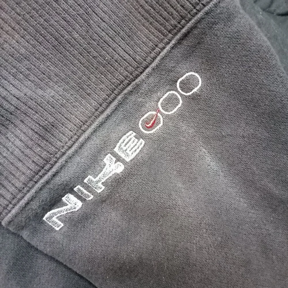 Vintage Y2K Nike Pullover Hoodie Sweatshirt Arm Hit